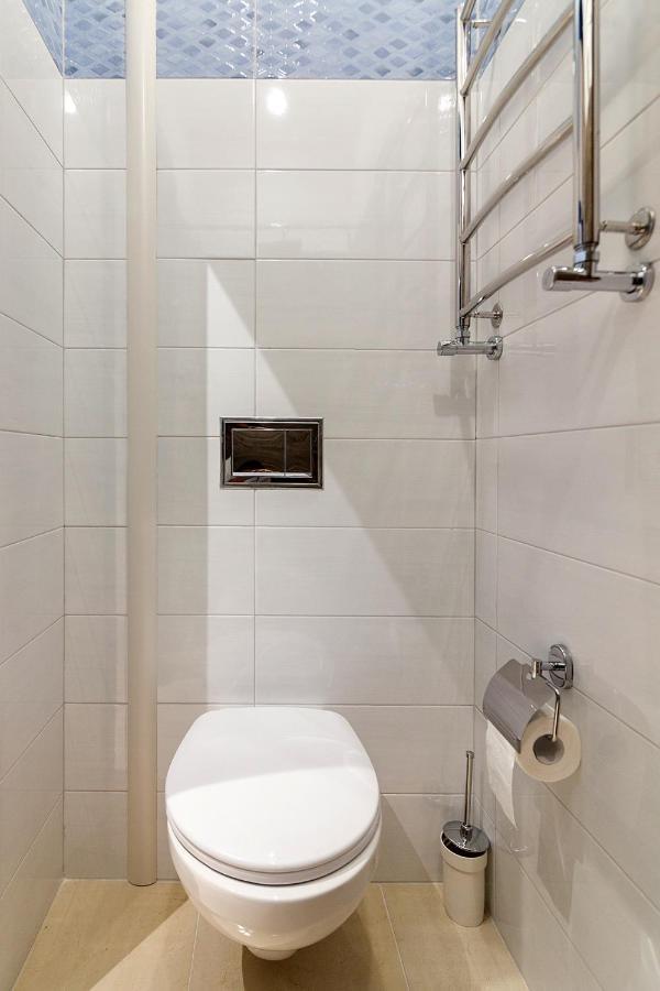 Three Bedrooms VIP Apartment on Kniazia Romana 12 Leopoli Esterno foto